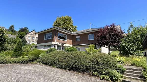 Bungalow in 56729 Langscheid mit 160m² kaufen
