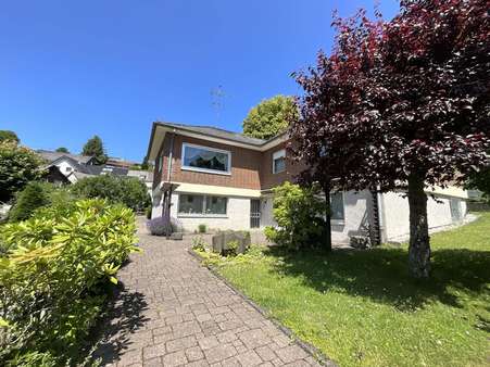 Bungalow in 56729 Langscheid mit 160m² kaufen
