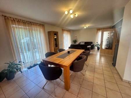 Wohn-/Esszimmer Wohn-/Esszimmer - Einfamilienhaus in 56637 Plaidt mit 152m² kaufen
