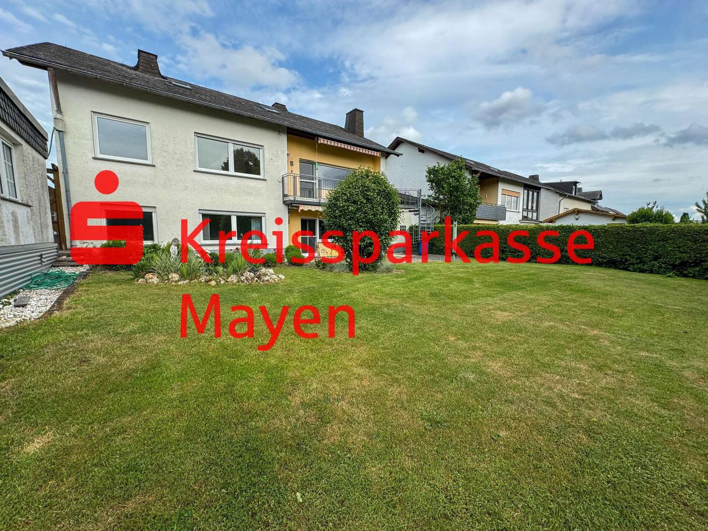Garten - Zweifamilienhaus in 56729 Kehrig mit 268m² kaufen