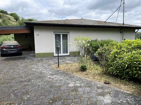 Front Carport Front Carport - Bungalow in 56753 Trimbs mit 180m² kaufen