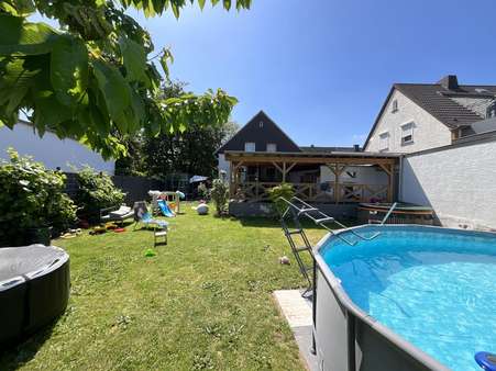 null - Einfamilienhaus in 56626 Andernach mit 120m² als Kapitalanlage kaufen