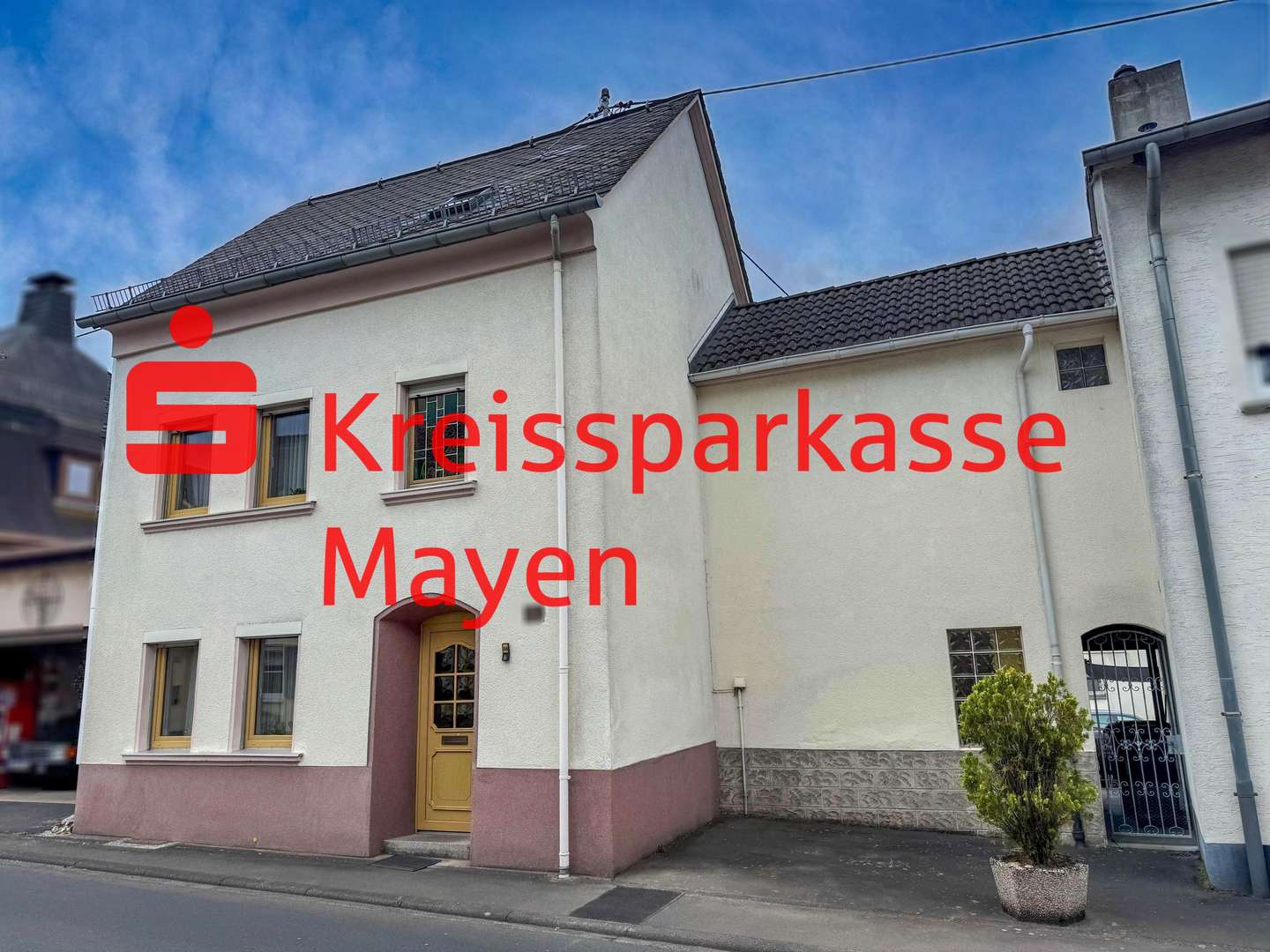 Außenansicht - Einfamilienhaus in 56203 Höhr-Grenzhausen mit 98m² kaufen