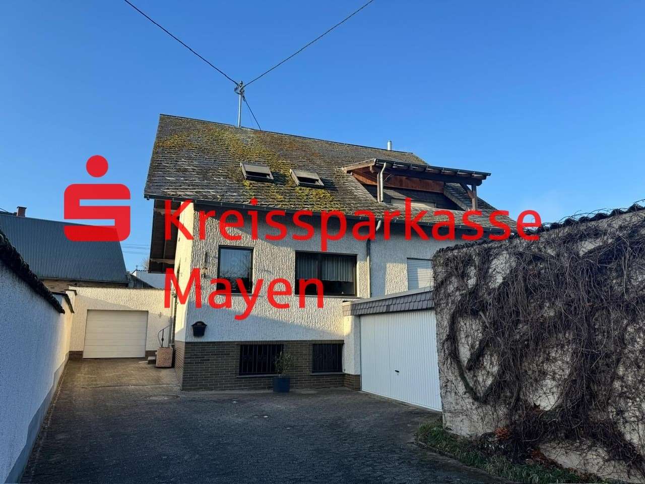 Zweifamilienhaus in 56751 Polch mit 211m² kaufen