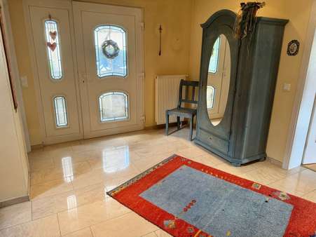 Einfamilienhaus in 56332 Löf mit 172m² mieten