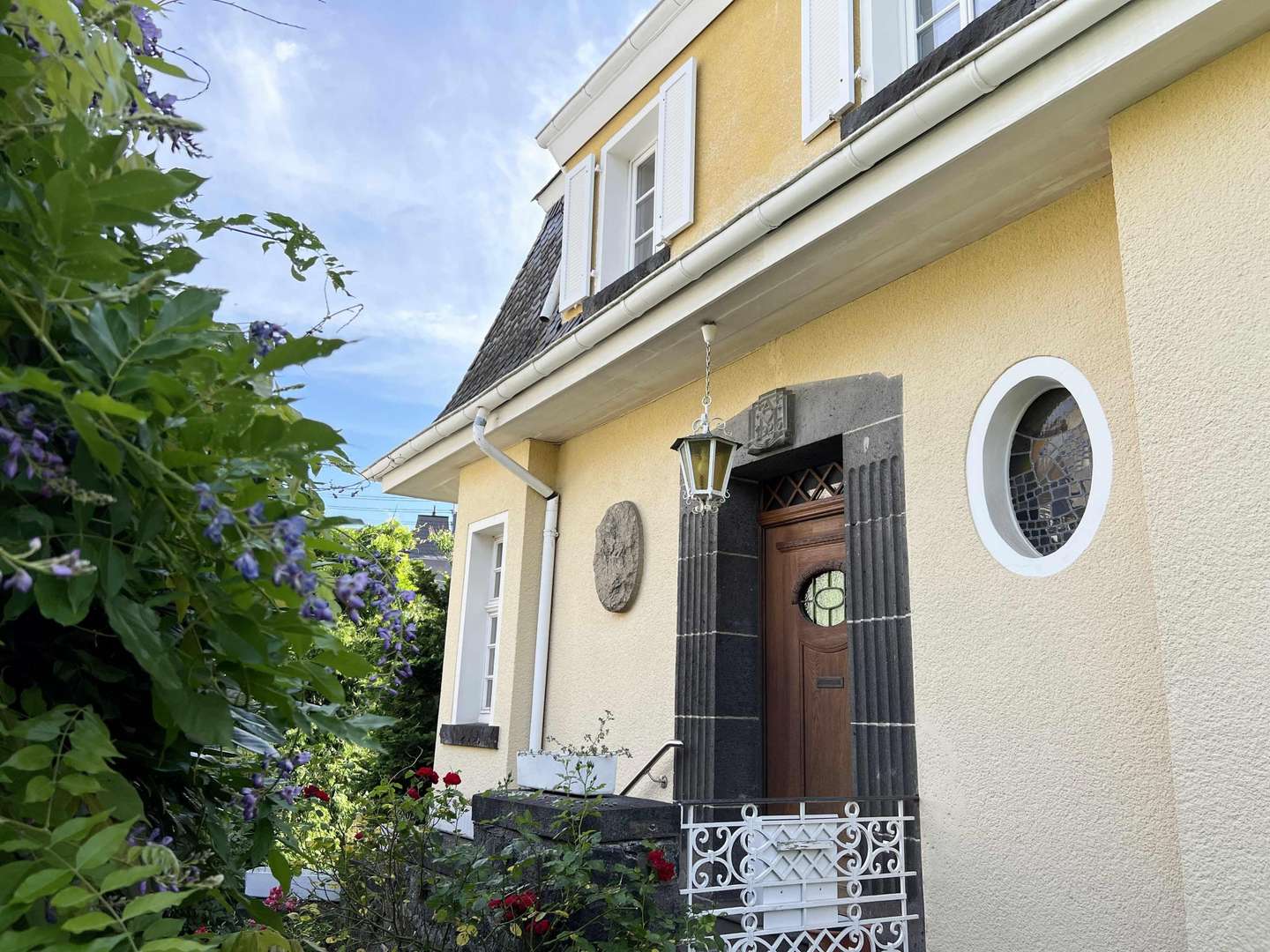 Eingang Eingang - Villa in 56736 Kottenheim mit 230m² kaufen