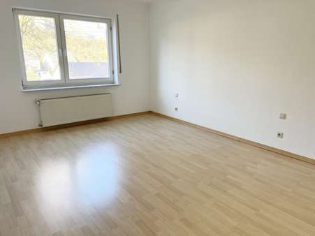 Schlafzimmer - Erdgeschosswohnung in 56727 Mayen mit 96m² kaufen