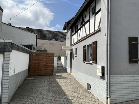 Einfamilienhaus in 56645 Nickenich mit 60m² kaufen