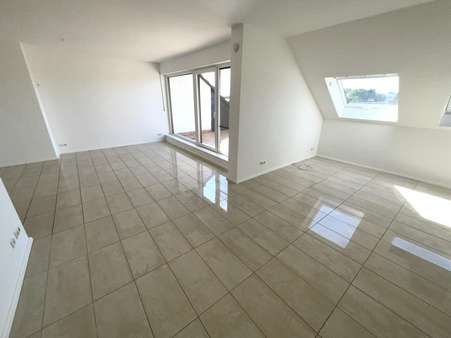 Wohn-, und Essbereich - Maisonette-Wohnung in 56626 Andernach mit 110m² kaufen
