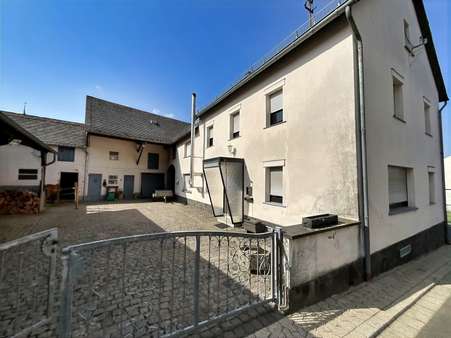 Bauernhaus in 56729 Weiler mit 125m² kaufen
