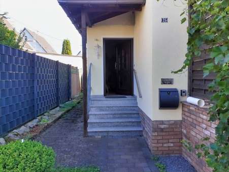 Eingangsbereich - Einfamilienhaus in 56751 Polch mit 95m² kaufen