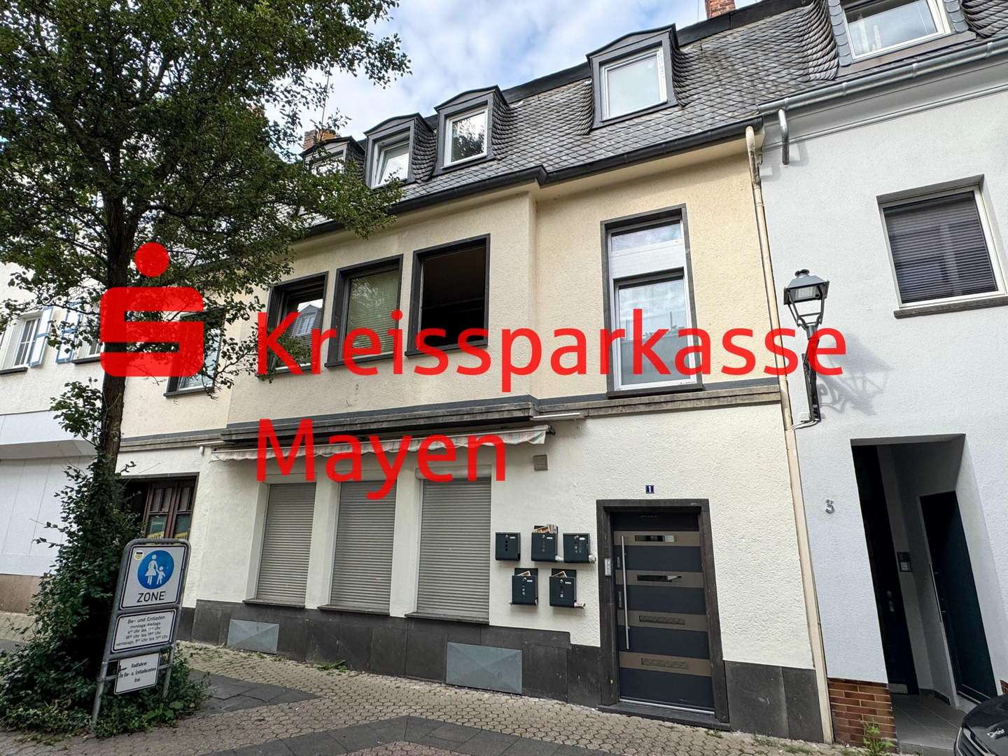 Außenansicht - Mehrfamilienhaus in 56727 Mayen mit 226m² kaufen