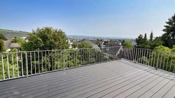Über den Dächern der Stadt. - Etagenwohnung in 56626 Andernach mit 174m² kaufen