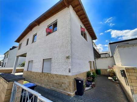 Etagenwohnung in 56626 Andernach mit 108m² kaufen