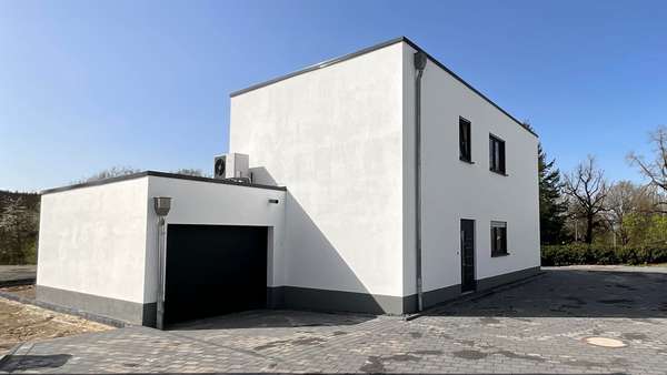image - Einfamilienhaus in 56759 Kaisersesch mit 110m² kaufen