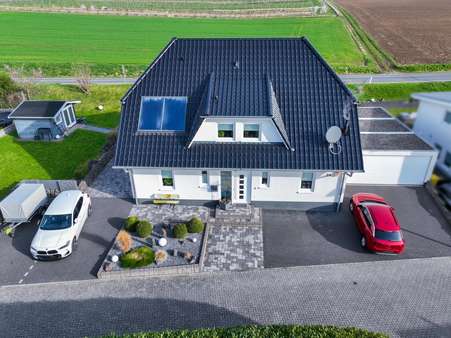 Drohne - Einfamilienhaus in 53501 Grafschaft mit 185m² kaufen
