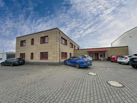 Außenaufnahme - Büro in 56736 Kottenheim mit 131m² mieten