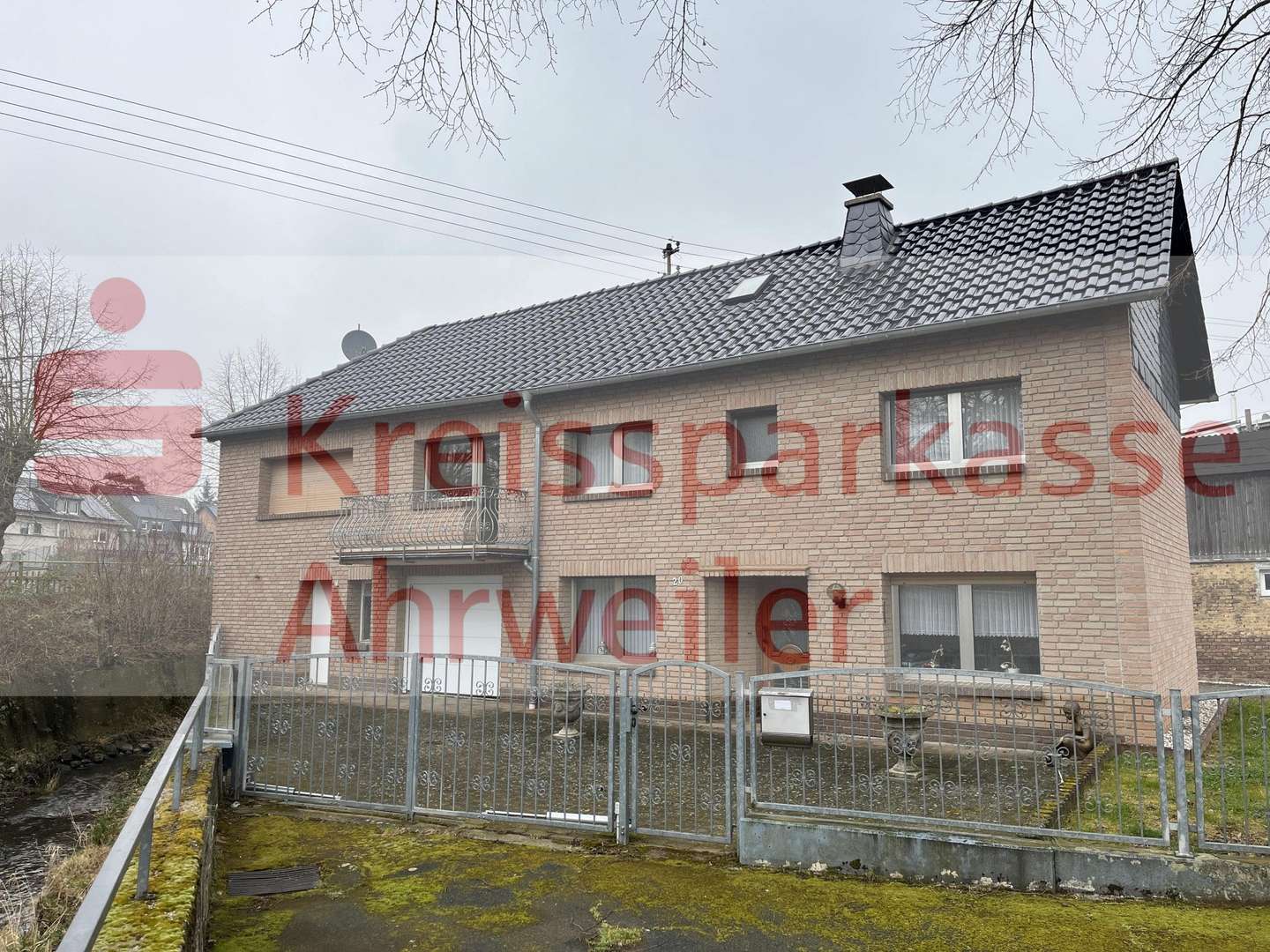 null - Zweifamilienhaus in 53501 Grafschaft mit 149m² kaufen