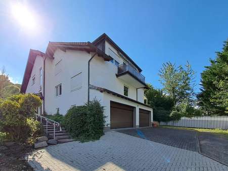 Mehrfamilienhaus in 53474 Bad Neuenahr-Ahrweiler mit 313m² kaufen