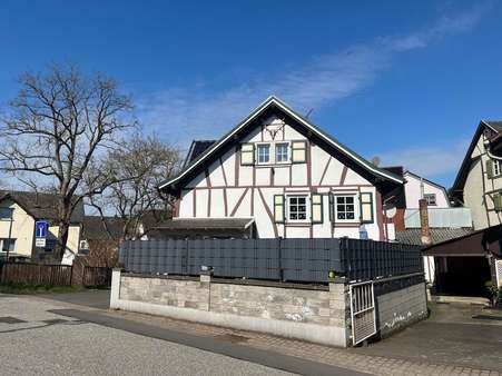 null - Einfamilienhaus in 53498 Waldorf mit 97m² kaufen