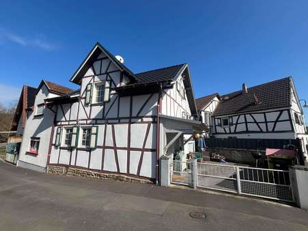 null - Einfamilienhaus in 53498 Waldorf mit 97m² kaufen