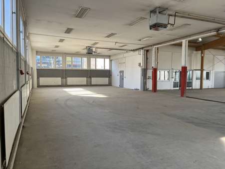 null - Halle in 53474 Bad Neuenahr-Ahrweiler mit 950m² kaufen
