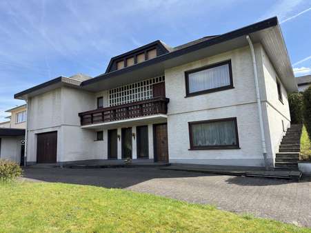 null - Einfamilienhaus in 56659 Burgbrohl mit 232m² kaufen