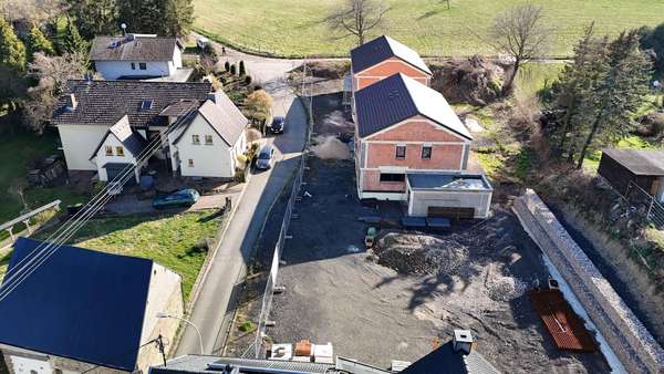 Doppelhaushälfte in 56651 Oberdürenbach mit 130m² kaufen