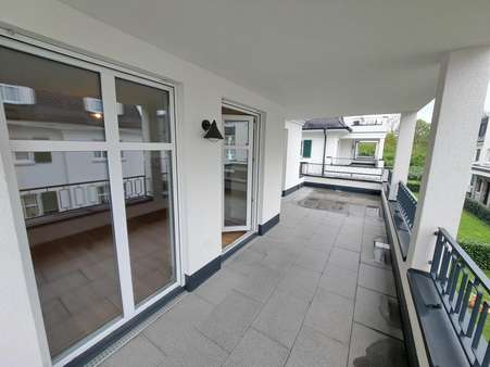 null -  in 53474 Bad Neuenahr-Ahrweiler mit 111m² mieten