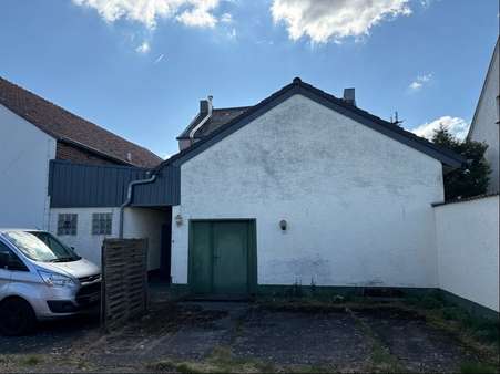 null - Mehrfamilienhaus in 53881 Euskirchen mit 127m² kaufen