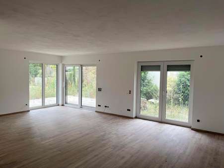 null - Erdgeschosswohnung in 53474 Bad Neuenahr-Ahrweiler mit 122m² kaufen