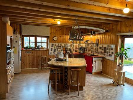 Einfamilienhaus in 56746 Kempenich mit 268m² kaufen