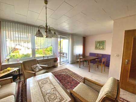 Wohnzimmer - Einfamilienhaus in 54295 Trier mit 120m² kaufen