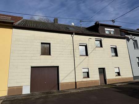 Rückseite - Reihenmittelhaus in 54314 Greimerath mit 129m² kaufen