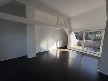 Gemütliche Dachgeschosswohnung im Herzen von Trier-Ost mit Weitblick