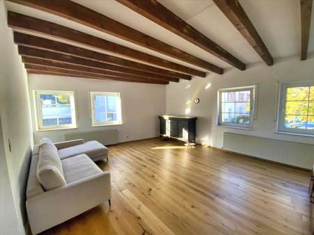 Wohnbereich - Etagenwohnung in 54290 Trier mit 150m² kaufen