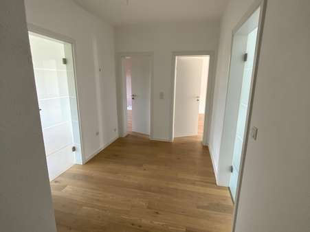 Flur Flur - Etagenwohnung in 54329 Konz mit 98m² kaufen