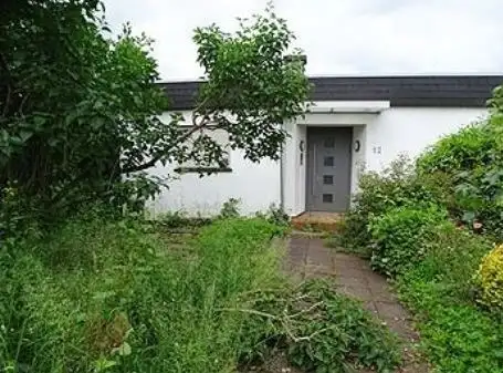 Zwangsversteigerung Einfamilienhaus mit ELW in Weismark-Feyen
