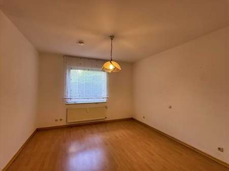 Schlafzimmer - Erdgeschosswohnung in 54294 Trier mit 94m² kaufen