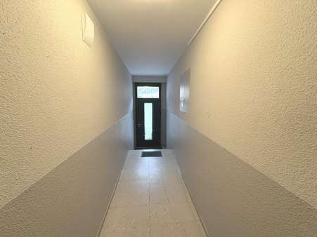 Hausflur Hausflur - Mehrfamilienhaus in 54294 Trier mit 175m² als Kapitalanlage kaufen