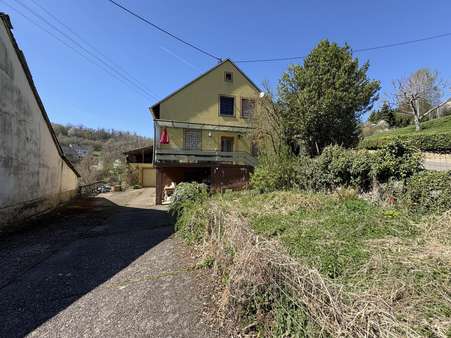 Außenansicht Hof - Grundstück in 54298 Aach mit 809m² kaufen