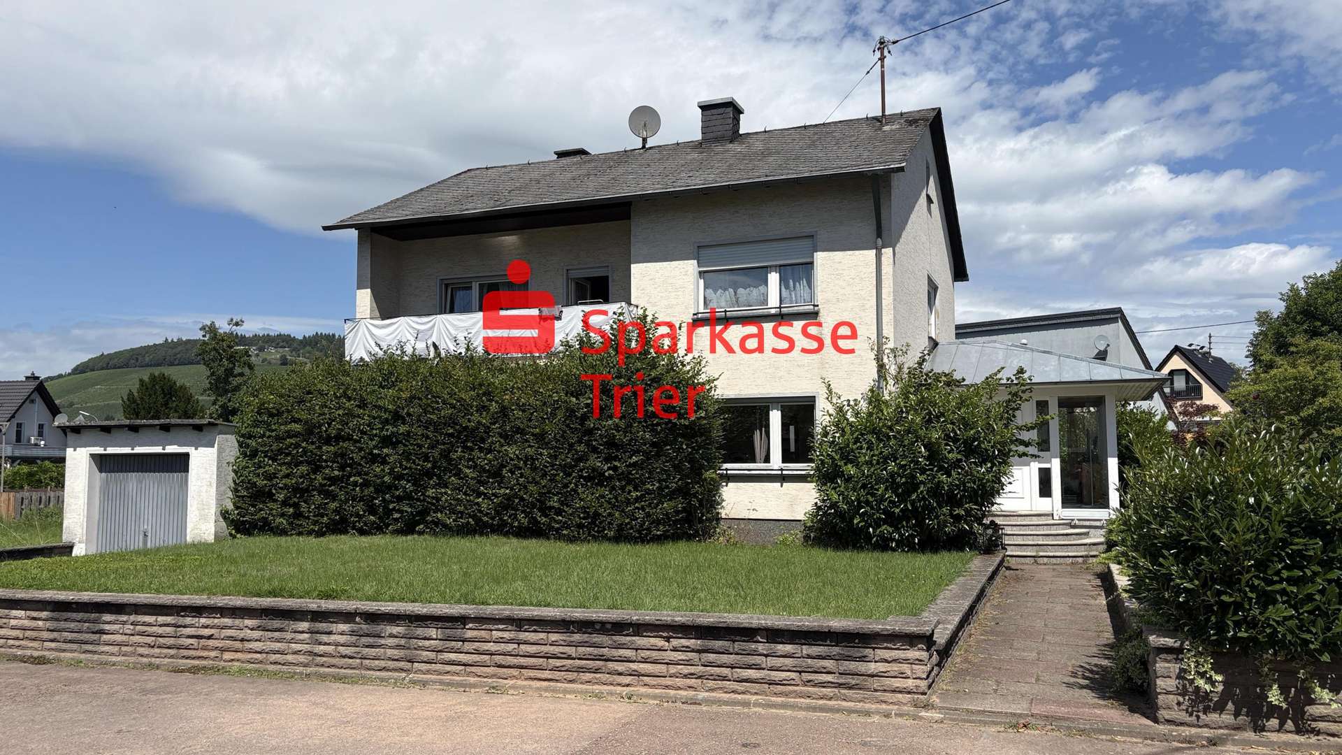 Ansicht Vorne Ansicht Vorne - Einfamilienhaus in 54439 Saarburg mit 170m² kaufen