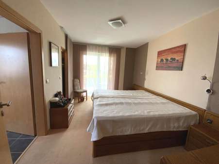 Schlafzimmer - Bungalow in 54329 Konz mit 119m² kaufen