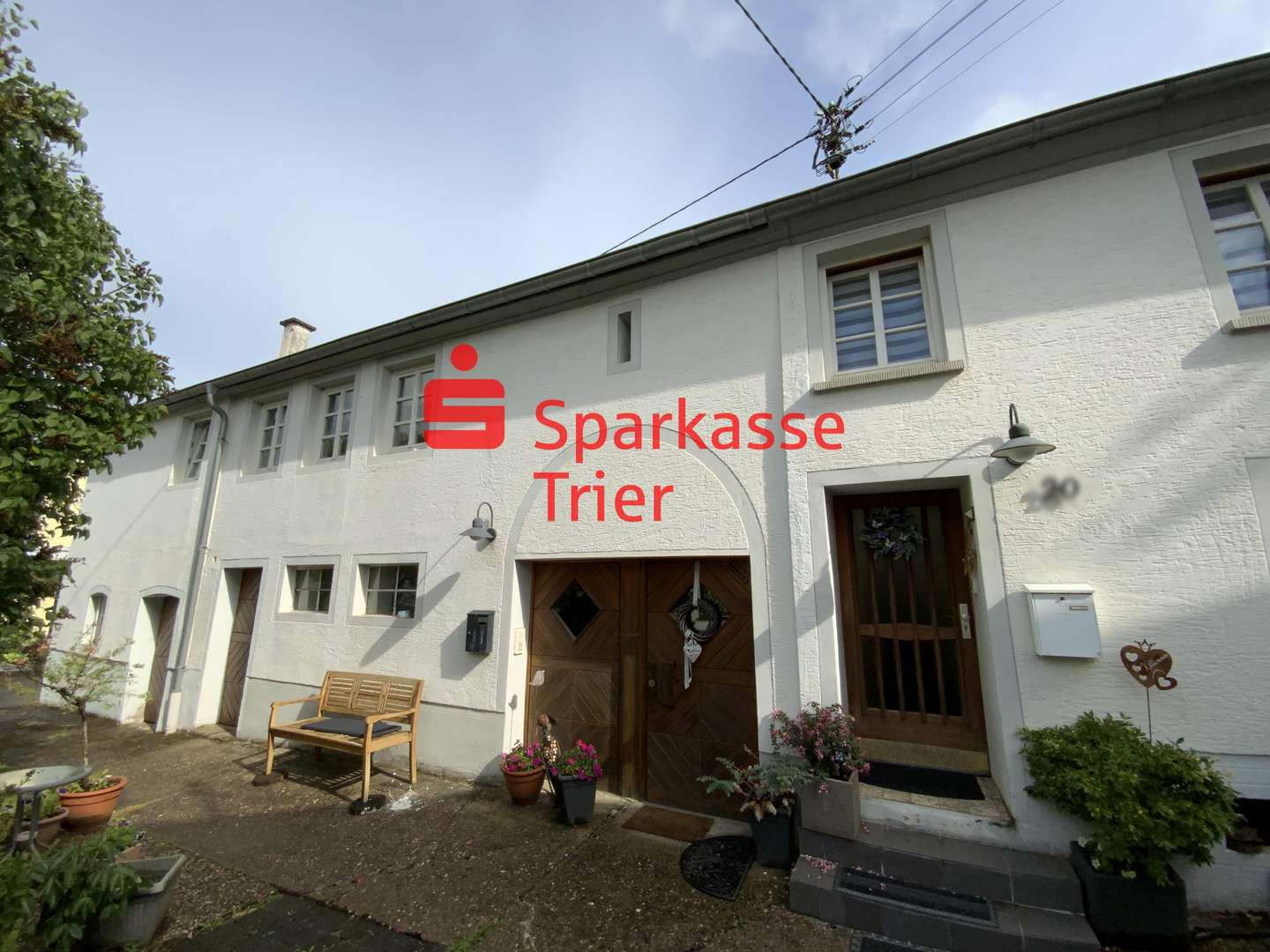 Hauptgebäude Hauptgebäude - Mehrfamilienhaus in 54316 Schöndorf mit 309m² als Kapitalanlage kaufen