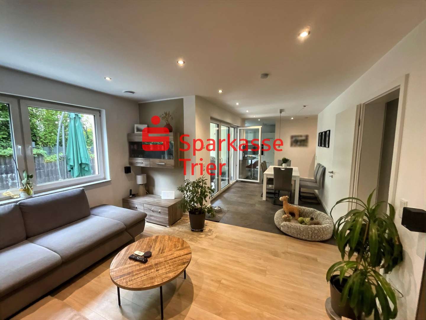 Wohnbereich Wohnbereich - Souterrain-Wohnung in 54292 Trier mit 85m² kaufen