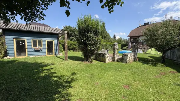 Familienparadies in Trassem – Einfamilienhaus mit idyllischem Grundstück
