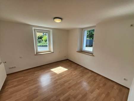 Schlafzimmer - Einfamilienhaus in 54338 Schweich mit 130m² kaufen