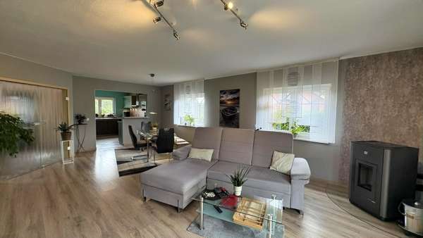 Wohnzimmer - Einfamilienhaus in 54441 Kastel-Staadt mit 123m² kaufen
