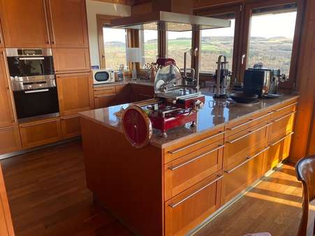Küche mit Einbauküche - Villa in 54317 Korlingen mit 280m² kaufen
