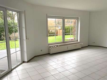 Wohn-/Esszimmer - Souterrain-Wohnung in 54292 Trier mit 99m² kaufen